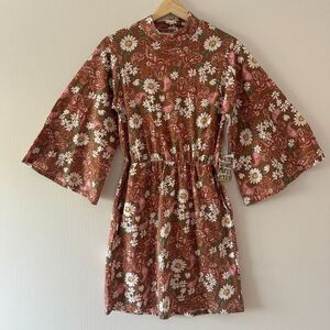 Vada Winter Ayla Bell Sleeve Floral Dress Dimestore‎ Cowgirl Women's Size XS NWT